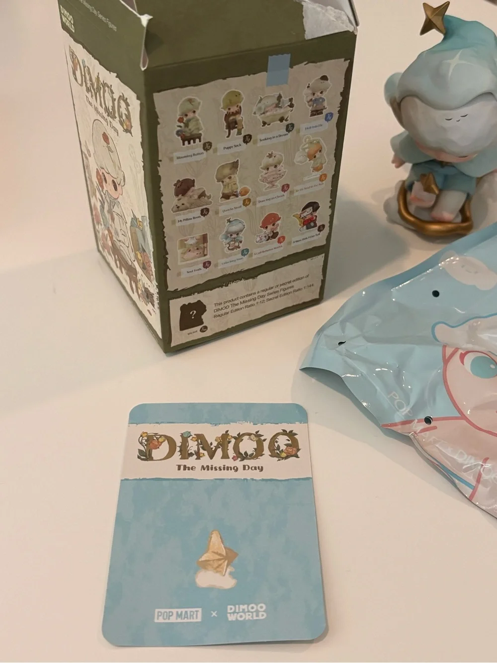DIMOO The Missing Day Figurine